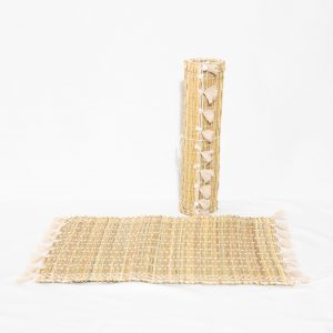 LOT DE 6 SETS DE TABLE À POMPONS BEIGE MODÈLE ASILAH