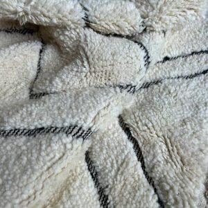 reconnaître un tapis authentique. LE TAPIS, PIÈCE MAÎTRESSE D’UNE PIÈCE À VIVRE. COMMENT LE CHOISIR ? ON VOUS DIT TOUT. ​