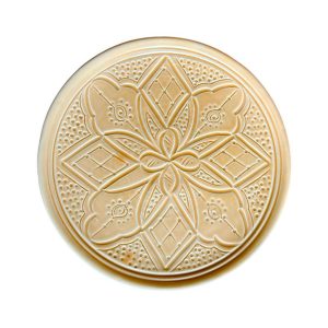 ASSIETTE À EMPREINTES BEIGE MAROCAINE 25CM FAIT MAIN