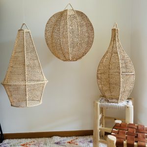 SUSPENSION EN DENTELLE DE RAPHIA MODÈLE TAROUDANT