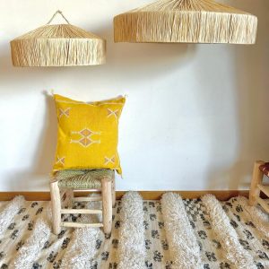 SUSPENSION EN RAPHIA PARASOL MODÈLE SKOURA