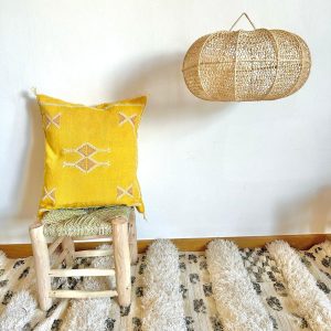 SUSPENSION EN DENTELLE DE RAPHIA RONDE APLATI MODÈLE TAROUDANT