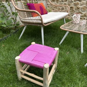 TABOURET EN FIL ROSE ET BOIS NATUREL 30x30CM