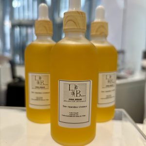 SOIN RÉPARATEUR CHEVEUX À L’HUILE D’ARGAN, L’HUILE DE RICIN ET HUILES ESSENTIELLES DE CÈDRE DE L’ATLAS